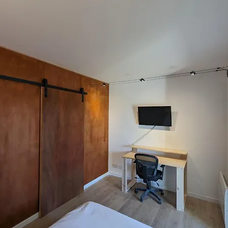 Charming Of 23 M In Saint-nazaire Apartmán